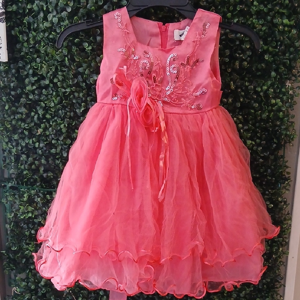 Pink Sleeveless Kids Dress with Floral Embellishments